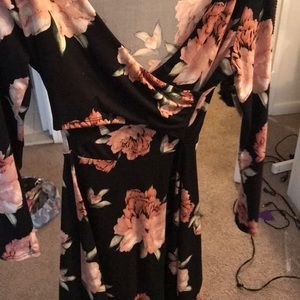 Long Sleve Vneck Floral Dress
